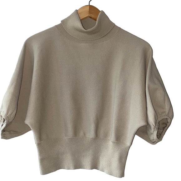 Babaton Liana Short Sleeve Sweater - Picture 1 of 9